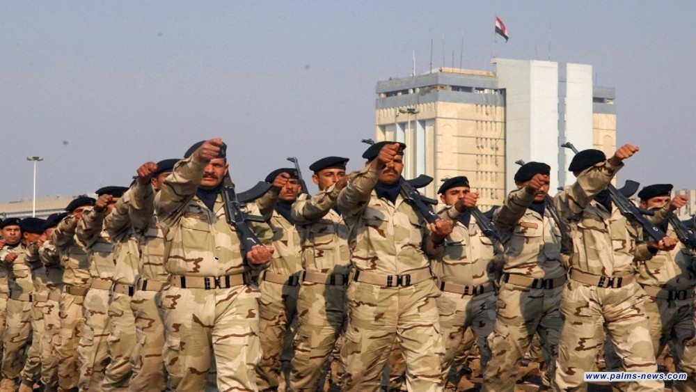 توقيع الأمر الديواني بترقية ضباط الدفاع